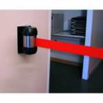 Poteau guidage métal