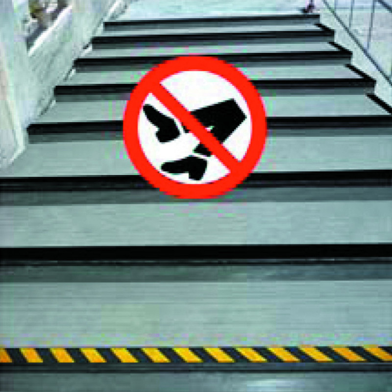 Adhésif anti-dérapant