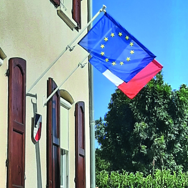 Mât de façade ANTI-ENROULEMENT