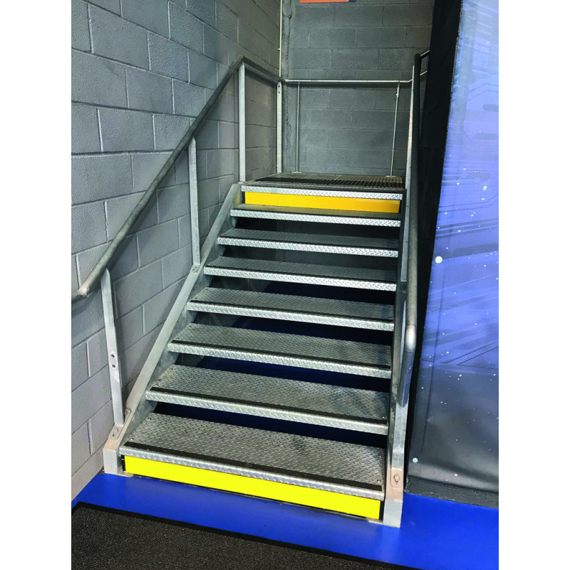 Plaque contremarche en aluminium