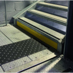 Plaque contremarche en aluminium